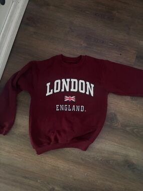 London England Crewneck Sweater - Burgundy